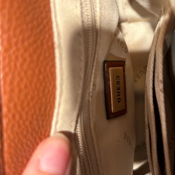 Guess Purse - Picture 6 of 10